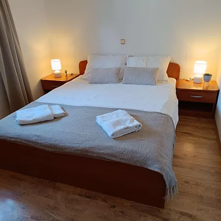 By The Sea Kastel Stafilic, - 22570 * Kastela