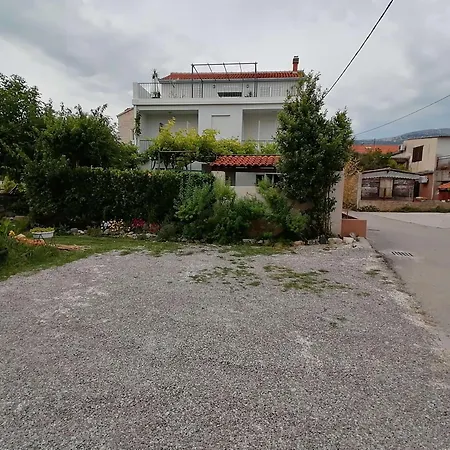 Apartment By The Sea Kastel Stafilic, - 22570